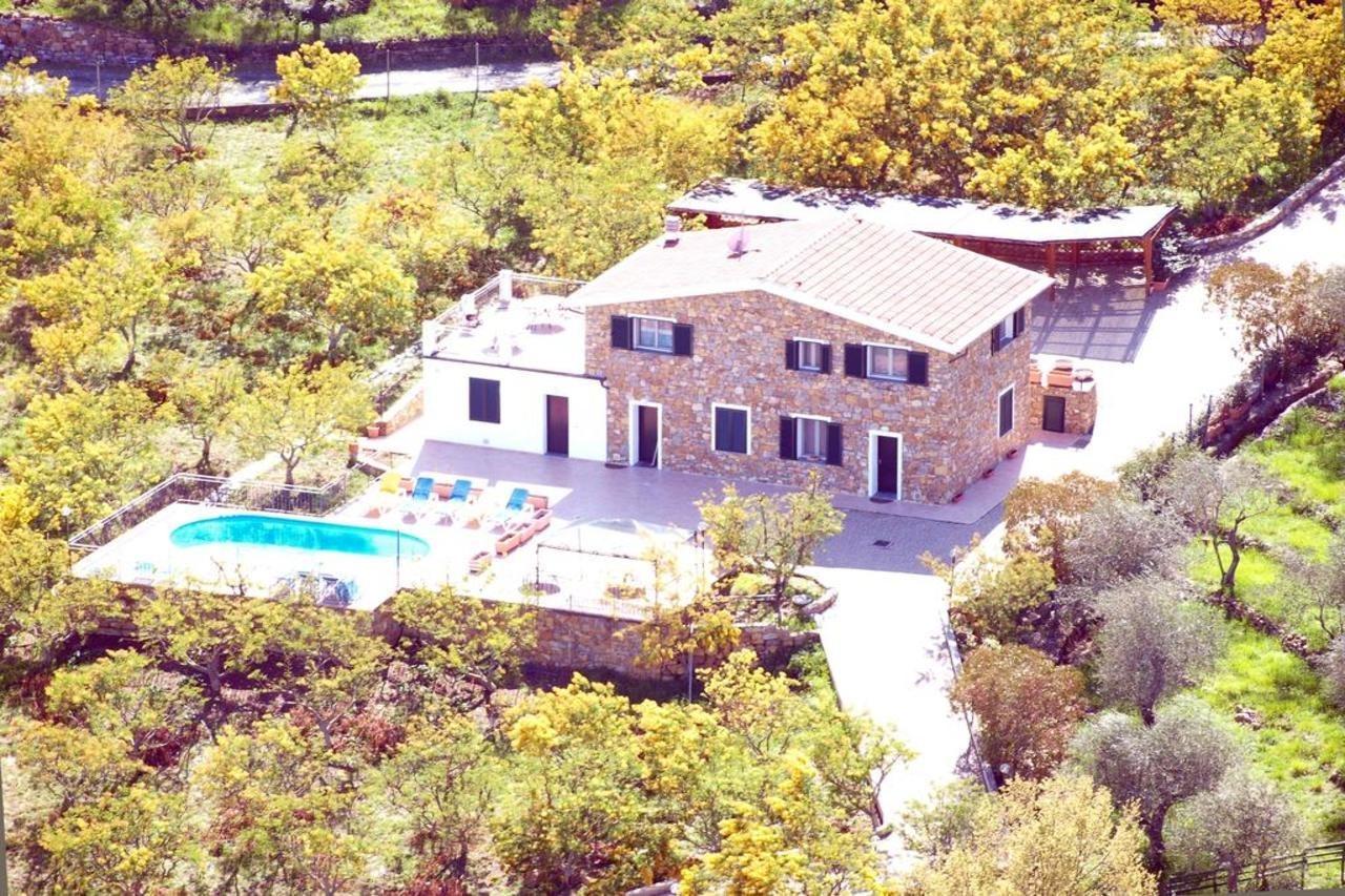 Agriturismo Le Mimose Imperia Eksteriør billede